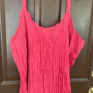 Peter Nygard cam top size 24